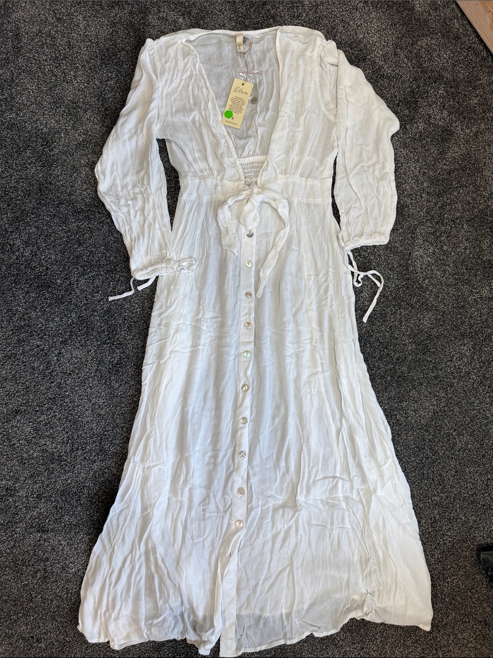 Elan White Long-Sleeve Button-Front Tie-Waist Maxi Dress